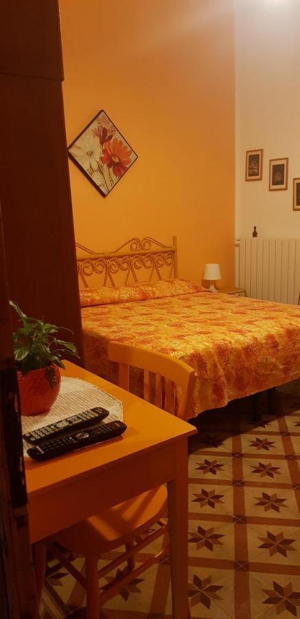 Albergo Pensione Bartoli Castiglioncello Exterior foto